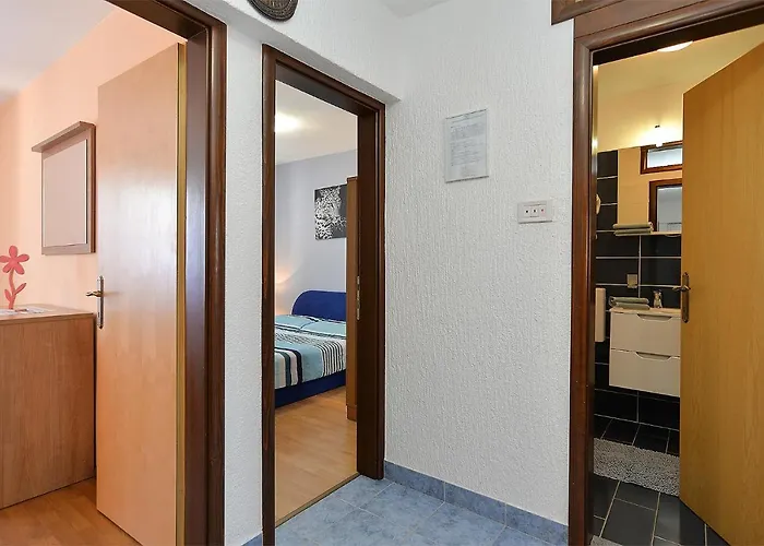 Appartement Milka 2074 *