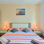 Milka 2074 * Porec