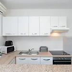 Milka 2074 Apartamento Poreč