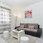 Apartamento Milka 2074 Poreč