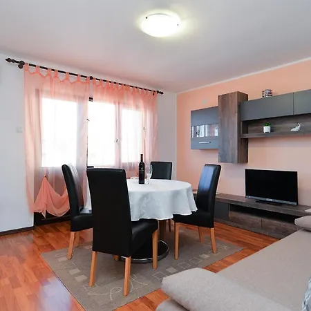 Apartmán Milka 2074