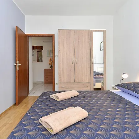 Milka 2074 Apartman Poreč