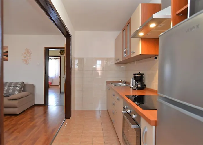 Milka 2074 Apartament