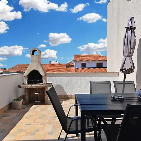 Διαμέρισμα Milka 2074 *